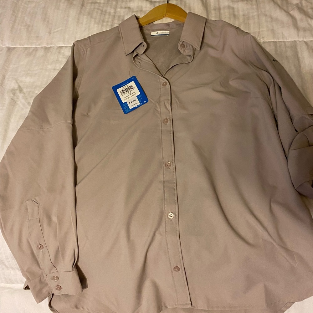 Columbia long sleeve shirt